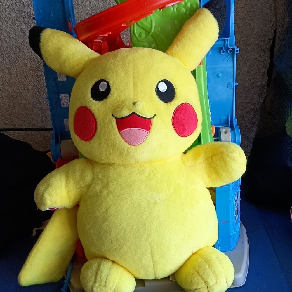 Pokémon Pikachu plush stuffed animal toy. Used clean good condition